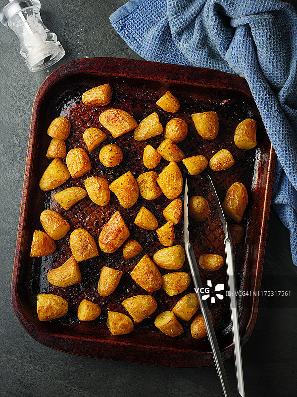 香辣小烤土豆图片素材