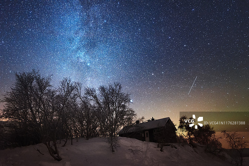 阿比斯库上空的银河图片素材