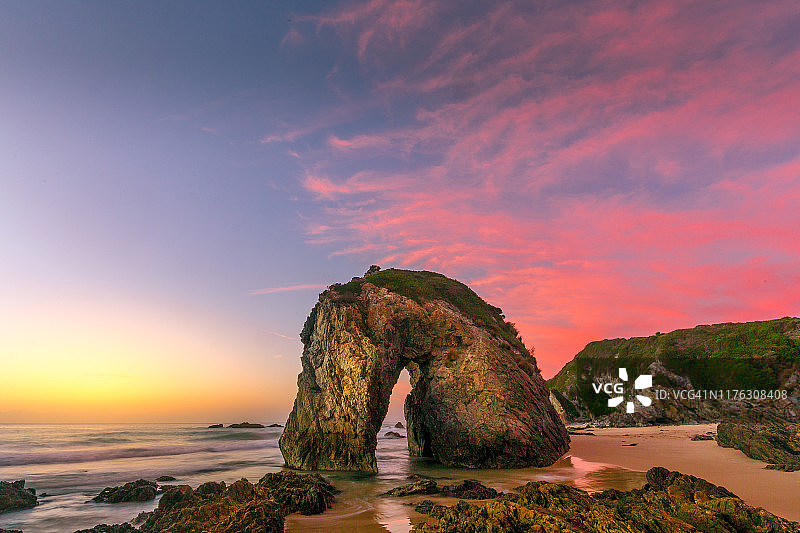 马头岩日出图片素材