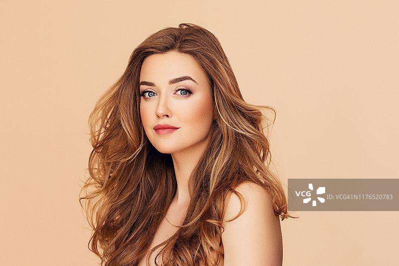 漂亮的女人图片素材