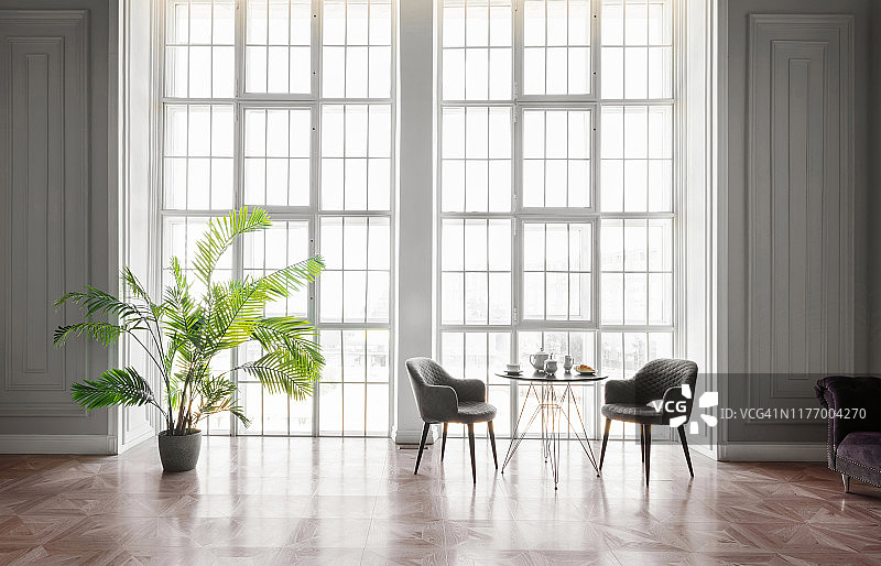 经典风格的阁楼单间公寓图片素材