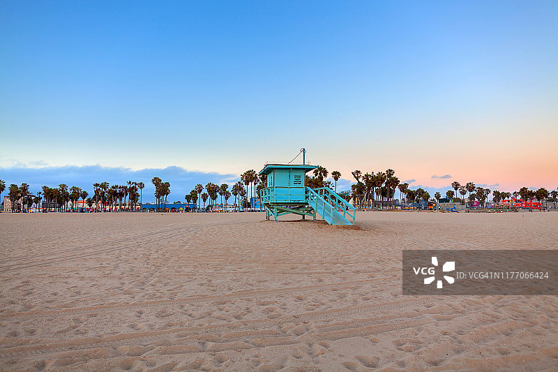 威尼斯海滩的救生塔，加利福尼亚州图片素材