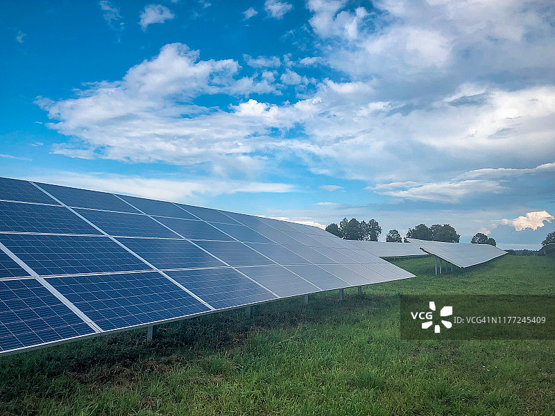 波兰的太阳能发电厂图片素材