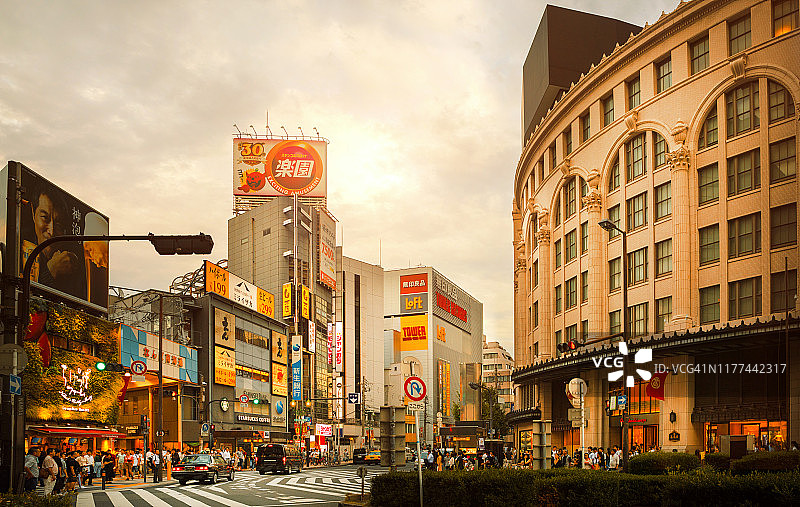 日本大阪难波街区图片素材