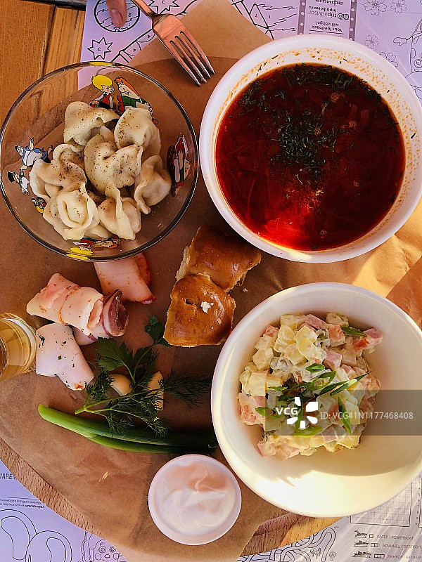 俄式餐具图片素材