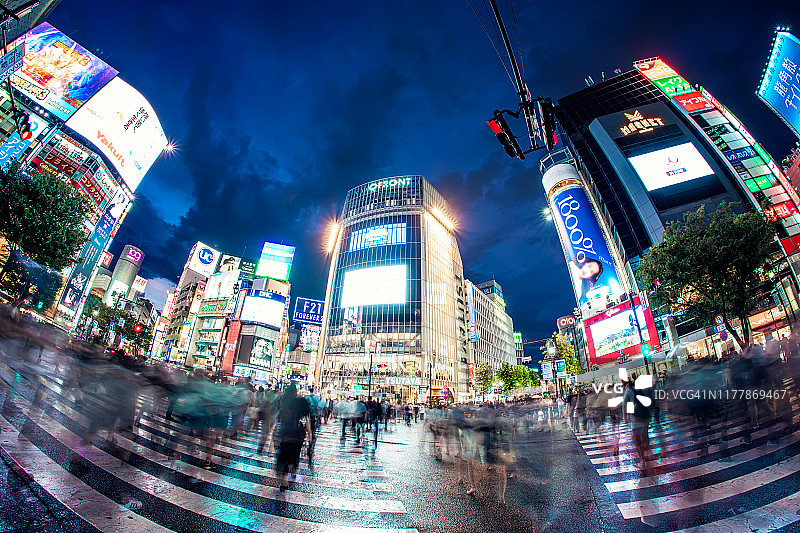 涩谷十字路口的鱼眼照片图片素材