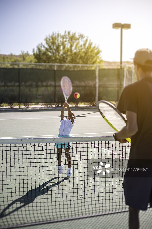 爷爷和孙女图片素材