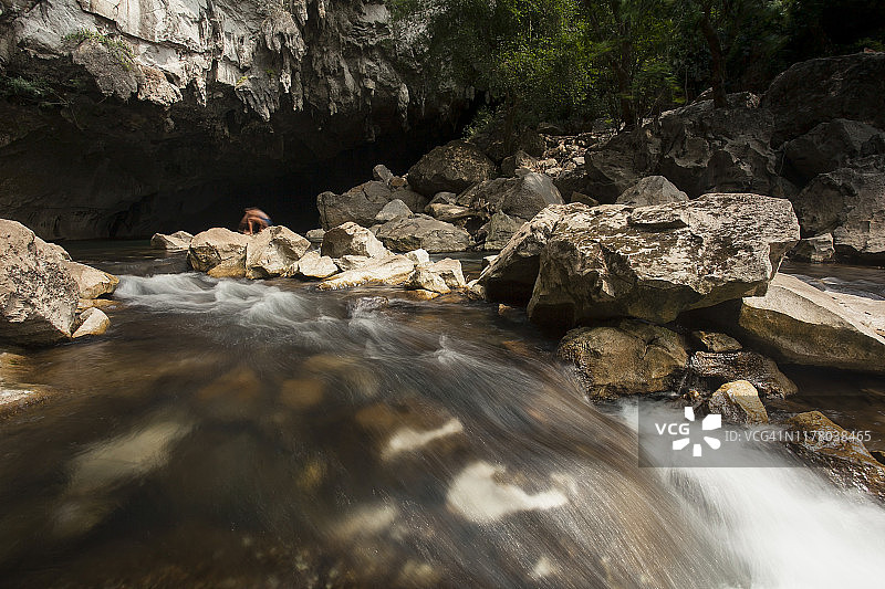 老挝甘蒙省孔罗洞入口图片素材