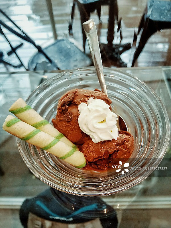 巧克力意式冰淇淋图片素材