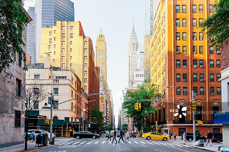 美国纽约市的列克星敦大道和克莱斯勒大厦图片素材