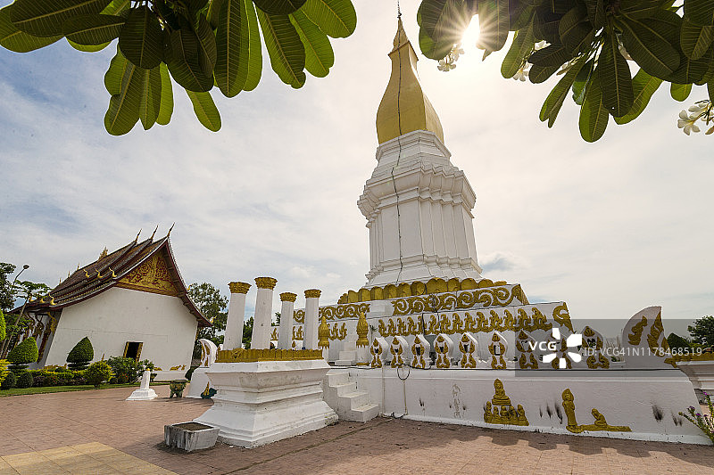 西阔塔邦佛塔，老挝甘蒙省图片素材