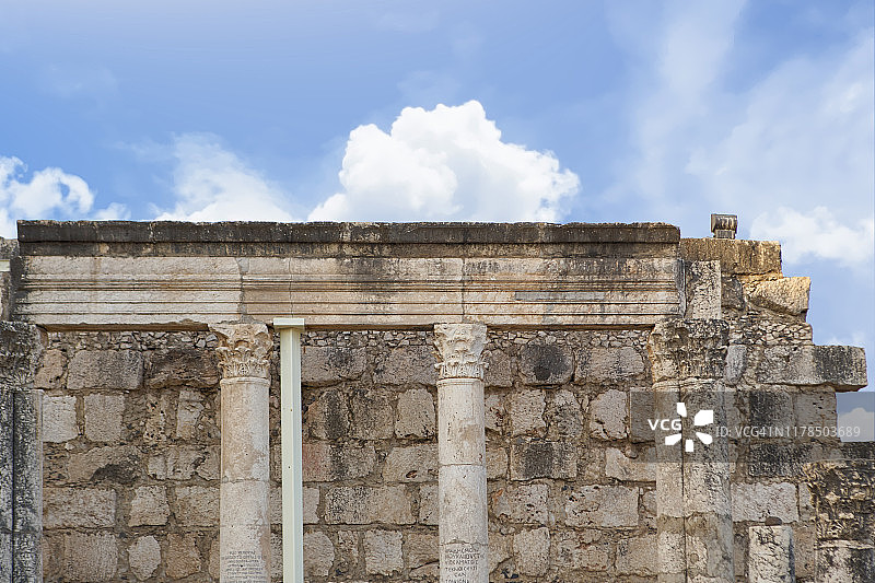 迦百农白色犹太教堂图片素材