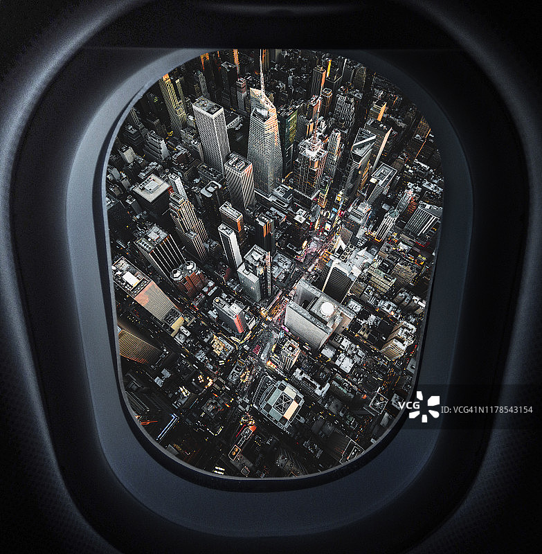 飞机上的纽约市中心图片素材