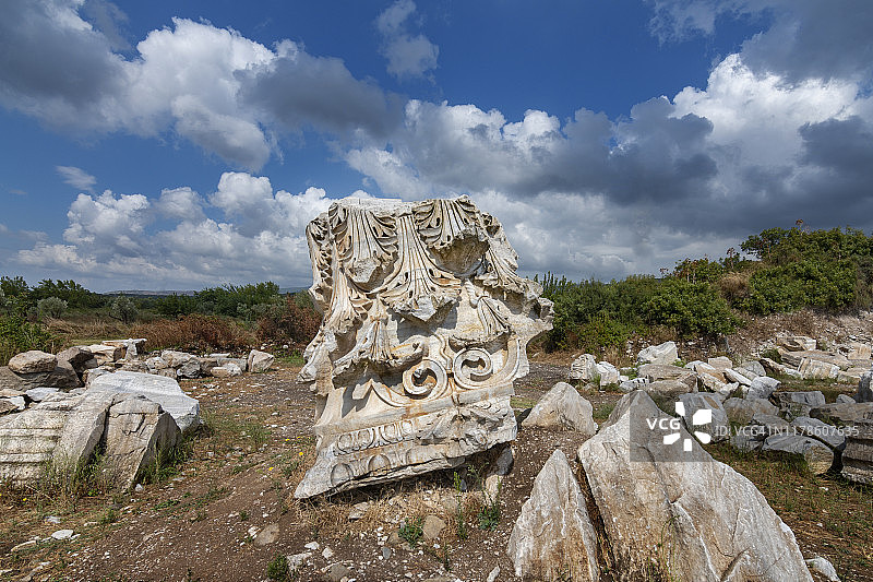 土耳其巴利克埃西尔省哈德良神庙图片素材
