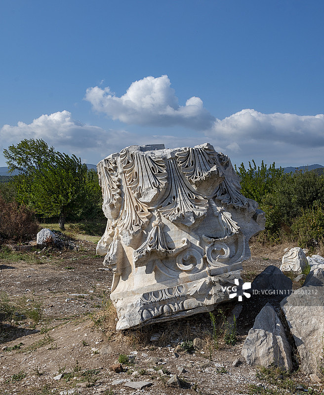 土耳其巴利克埃西尔省哈德良神庙图片素材