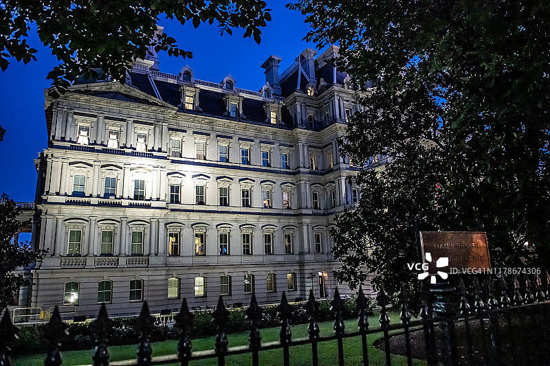 横版彩色照片：华盛顿特区艾森豪威尔行政办公楼图片素材