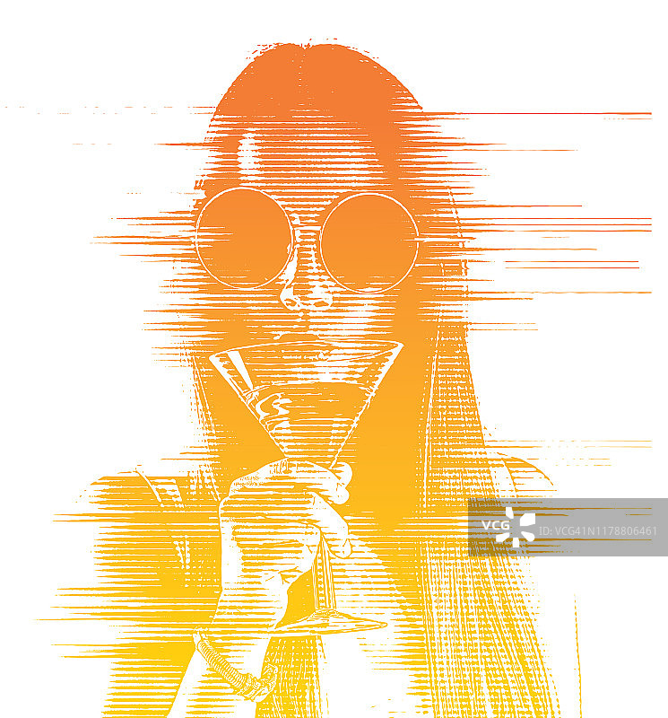 年轻女子用故障艺术喝马提尼图片素材