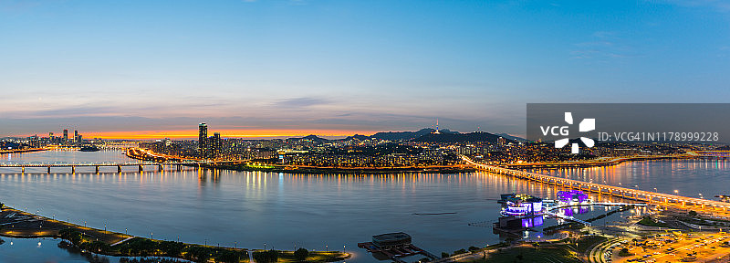 韩国首尔汉江日落全景图片素材
