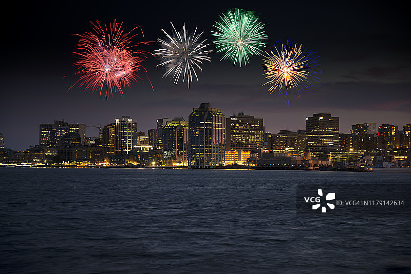 加拿大哈利法克斯烟花庆典图片素材
