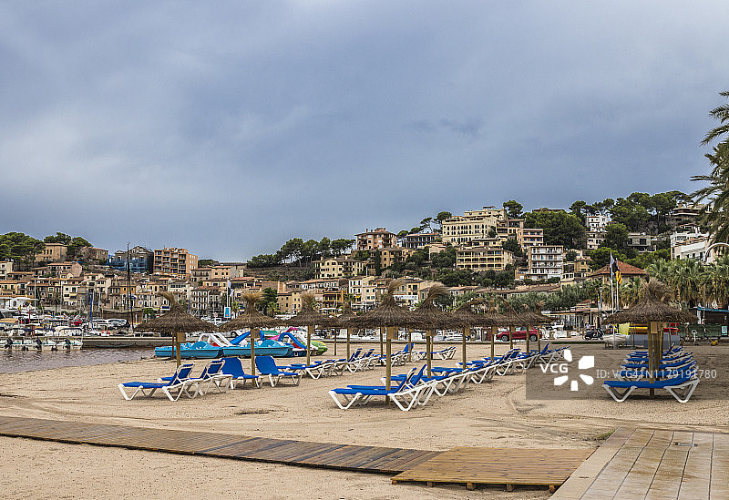 西班牙马略卡岛索列尔海滩图片素材