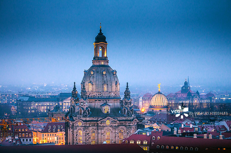 德国萨克森州德累斯顿圣母教堂图片素材