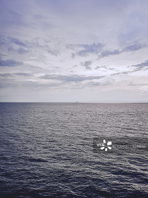 大海对天空的风景图片素材