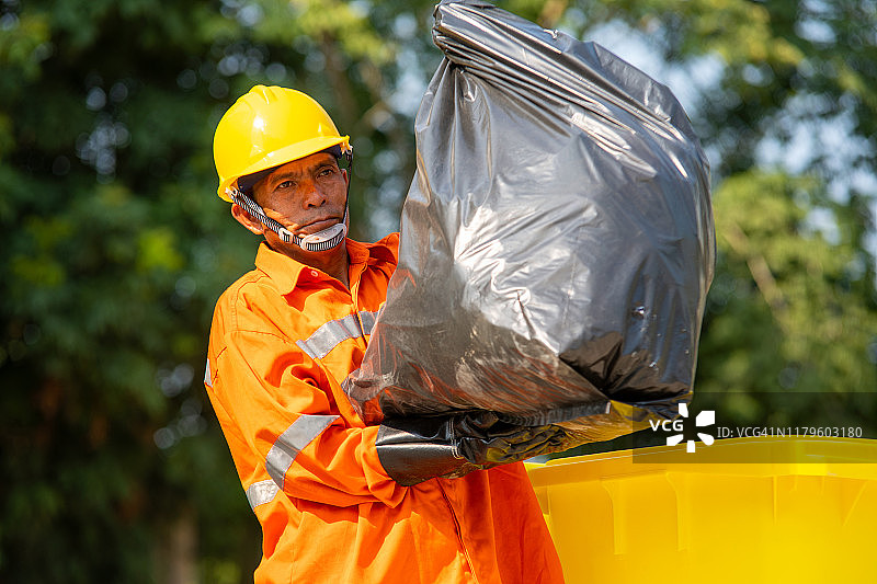 城市垃圾回收工人图片素材