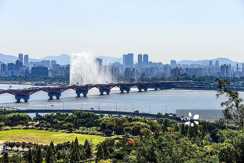 韩国首尔及天空公园的城市风光图片素材
