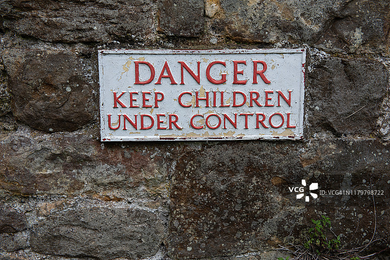 儿童安全警示标志图片素材