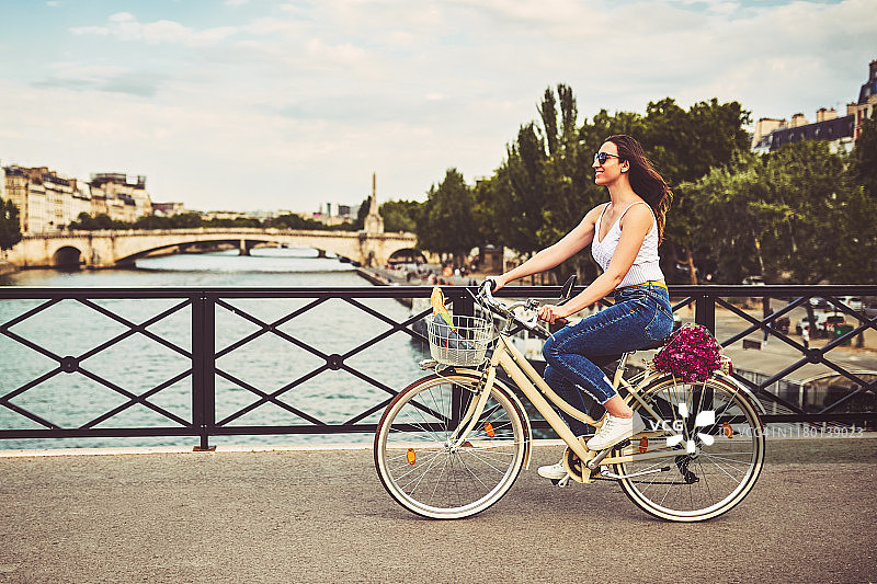 享受永久假期的生活图片素材