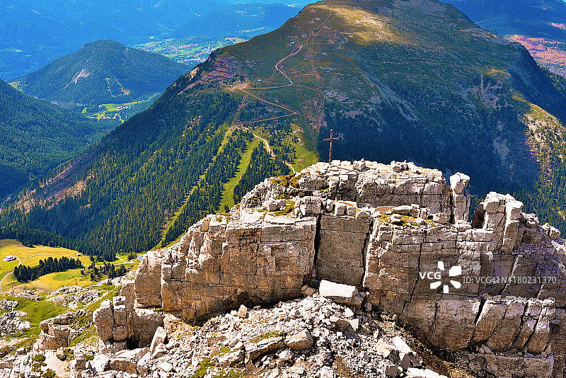 奥贝雷根-普雷达佐-拉特马尔，意大利上阿迪杰图片素材