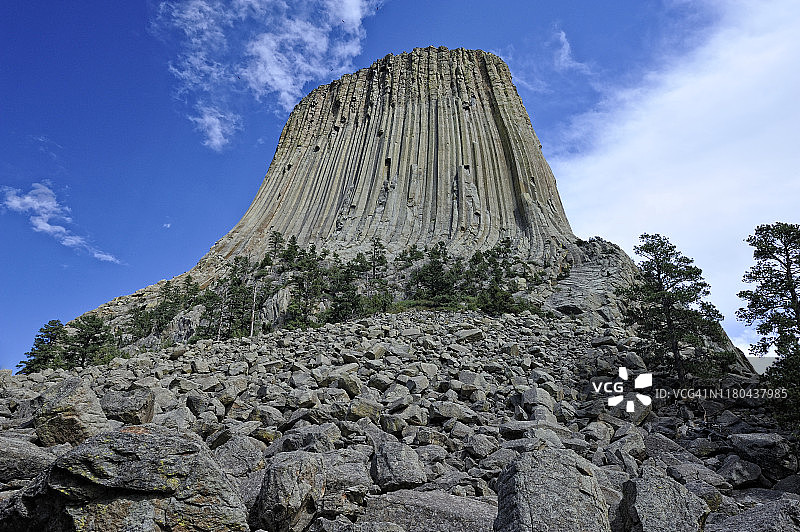怀俄明州圣丹斯附近的魔鬼塔国家纪念碑图片素材