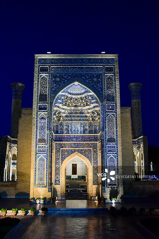 黎明时分的古尔·埃米尔陵墓图片素材