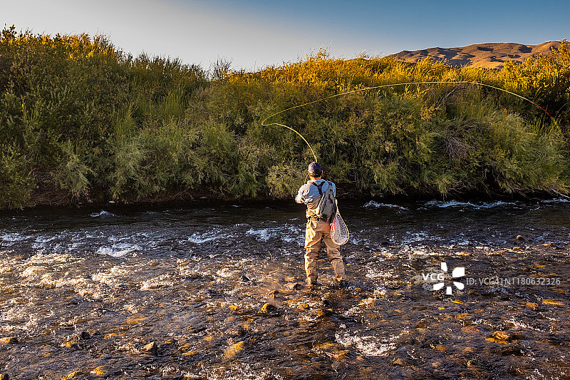 欧元若虫钓鱼人图片素材