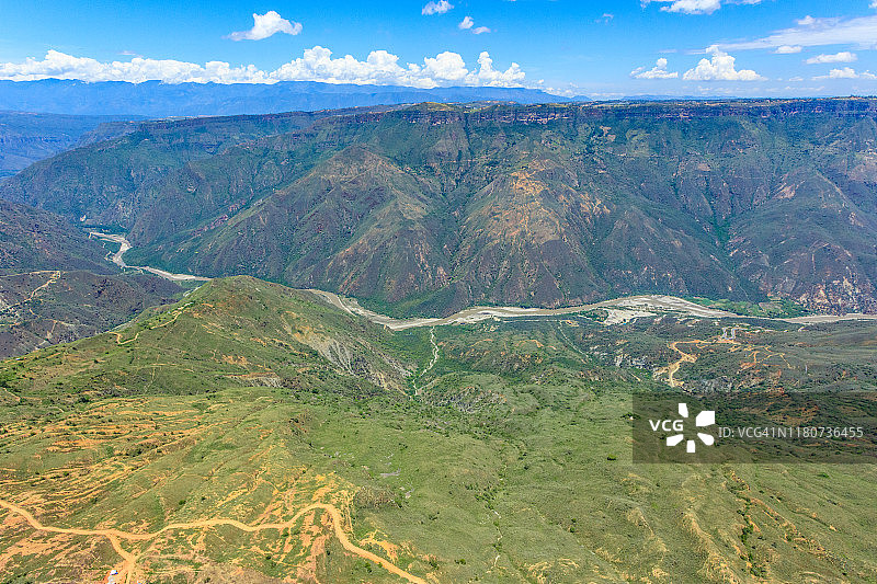 奇卡莫查峡谷滑翔伞图片素材