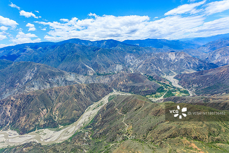 奇卡莫查峡谷滑翔伞图片素材