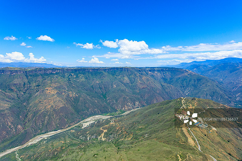 奇卡莫查峡谷滑翔伞图片素材