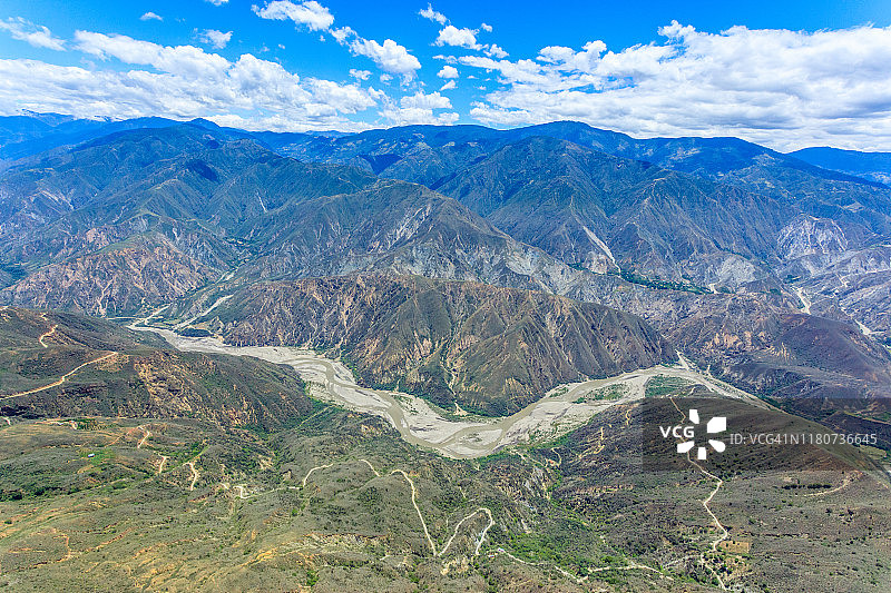 奇卡莫查峡谷滑翔伞图片素材