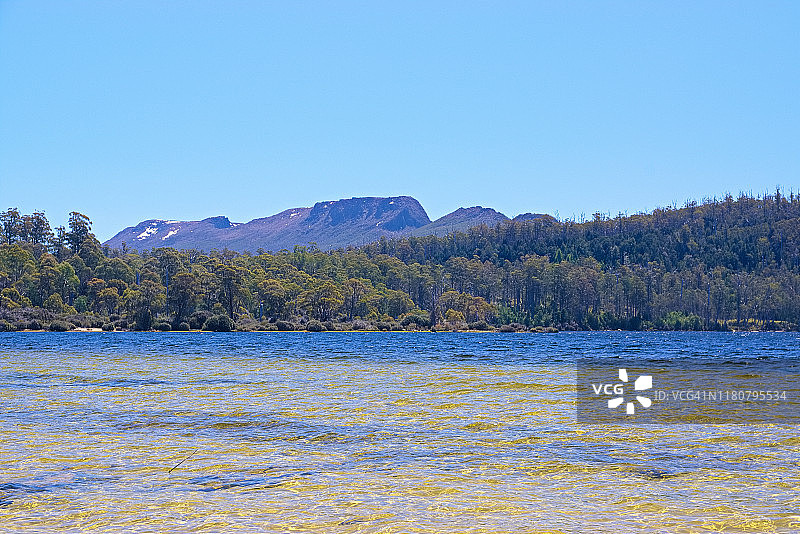 塔斯马尼亚圣克莱尔湖图片素材