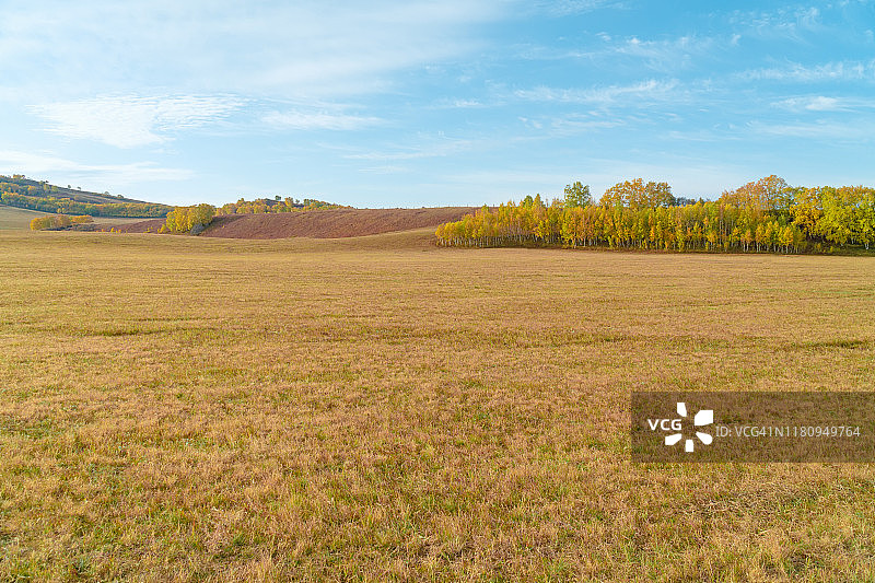 美丽的秋天的风景图片素材