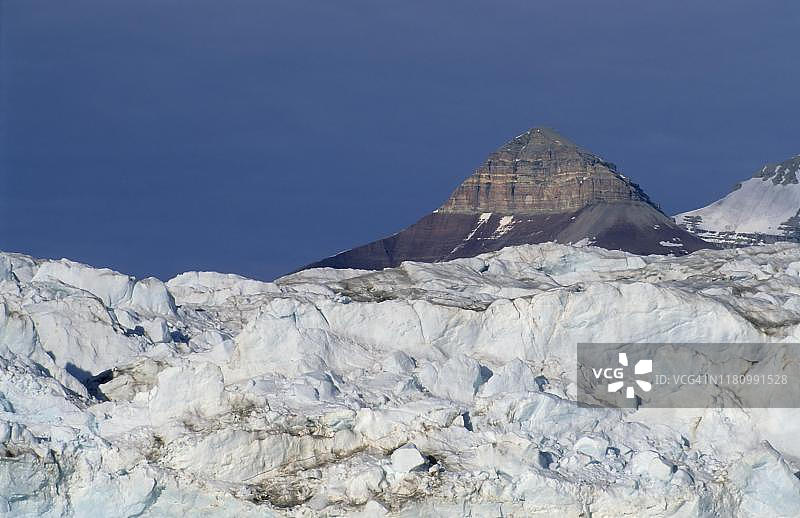 冰川，克罗斯峡湾，斯匹次卑尔根岛，斯瓦尔巴群岛，北极，挪威图片素材
