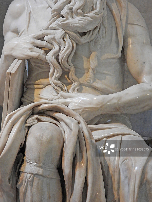 米开朗基罗的摩西雕像图片素材