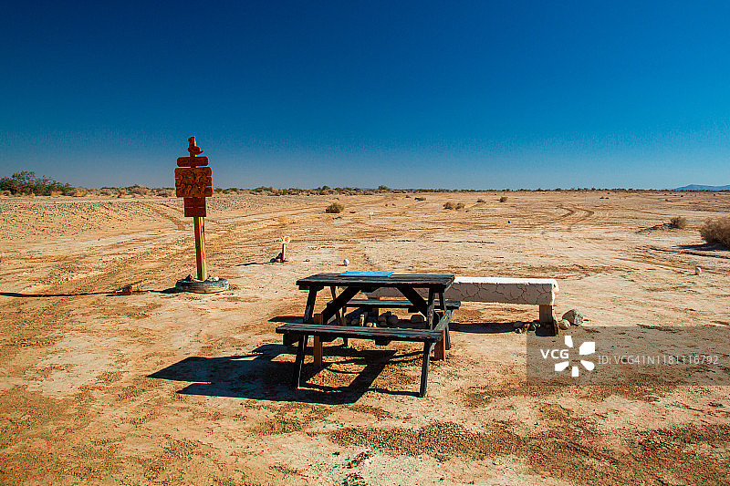 沙漠高尔夫球场图片素材