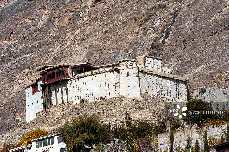 罕萨山谷秋色图片素材