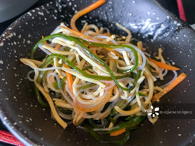 中式风味凉拌菜午餐图片素材