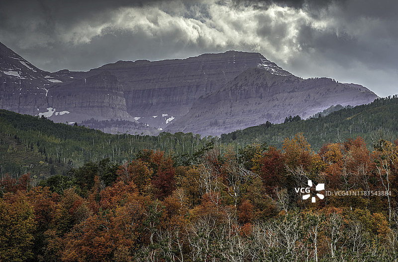 山区秋色图片素材