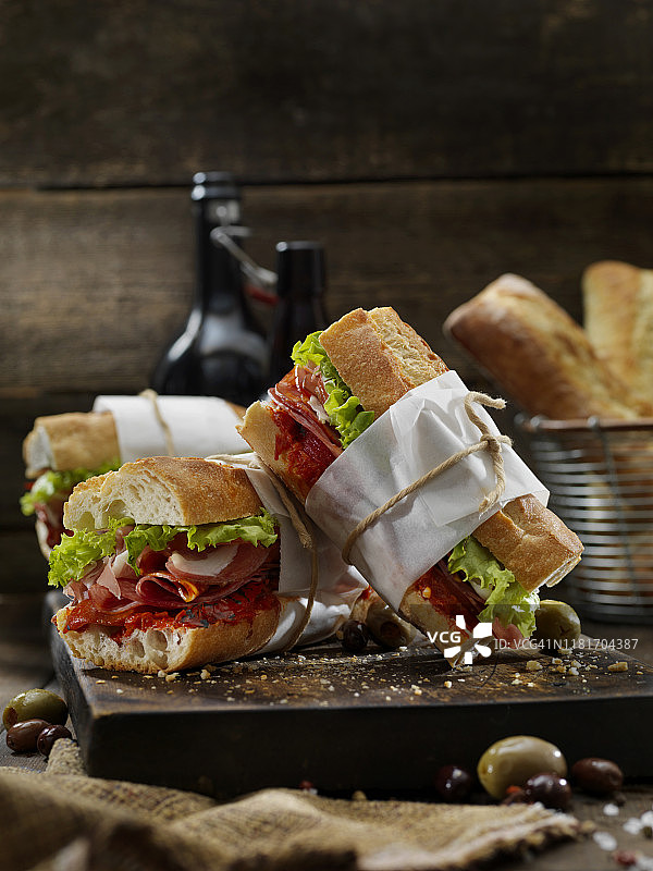 意大利烤红辣椒三明治图片素材