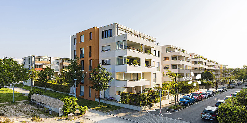 德国斯图加特现代公寓住宅楼图片素材