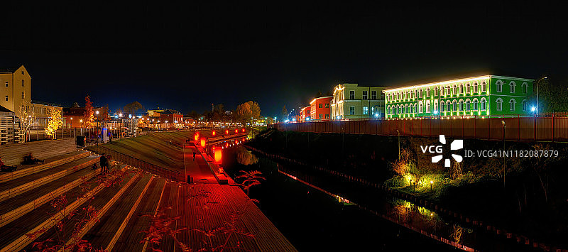 图拉克里姆林宫的夜景图片素材