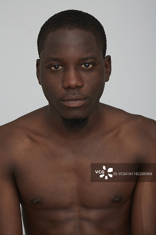 非洲男人肖像图片素材